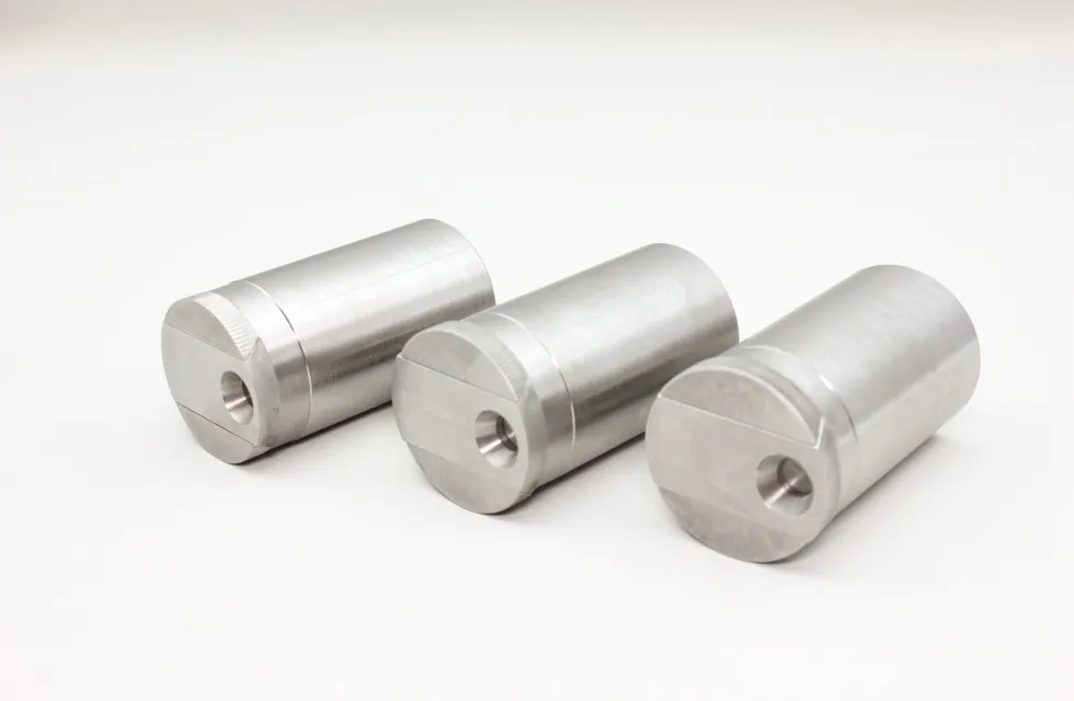 Tungsten vial shield
