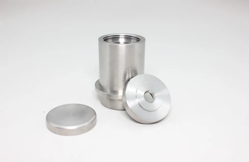 What is the working principle of tungsten alloy shielding?
