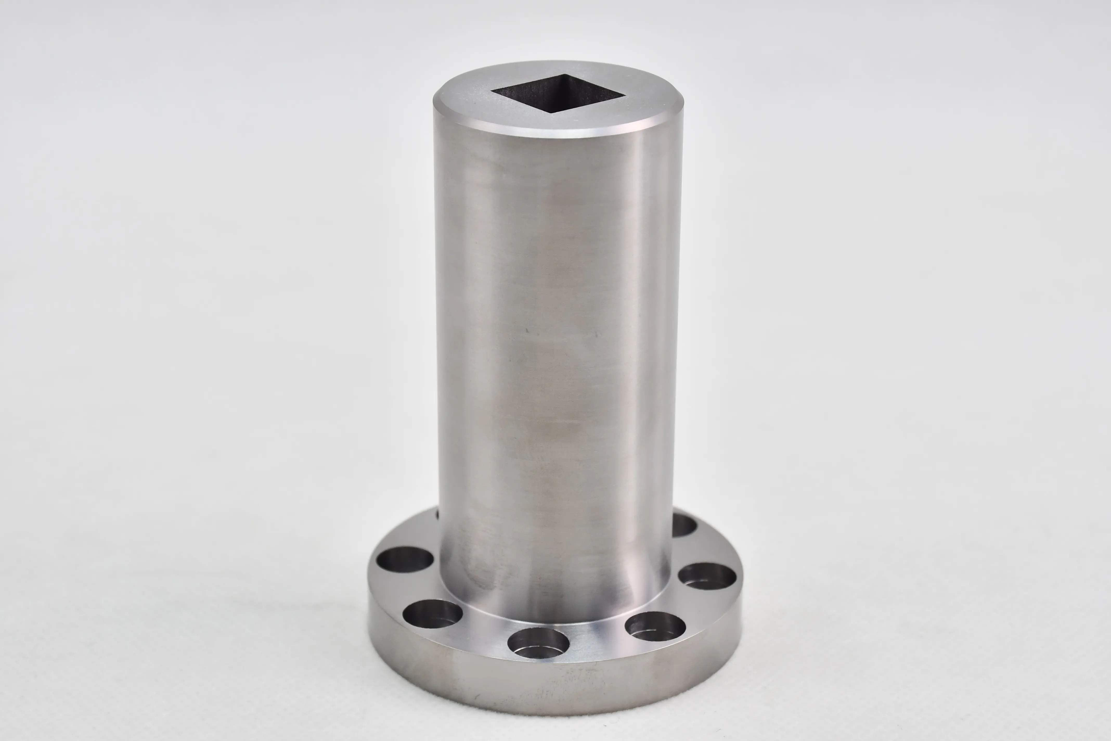 Tungsten-lanthanum alloy