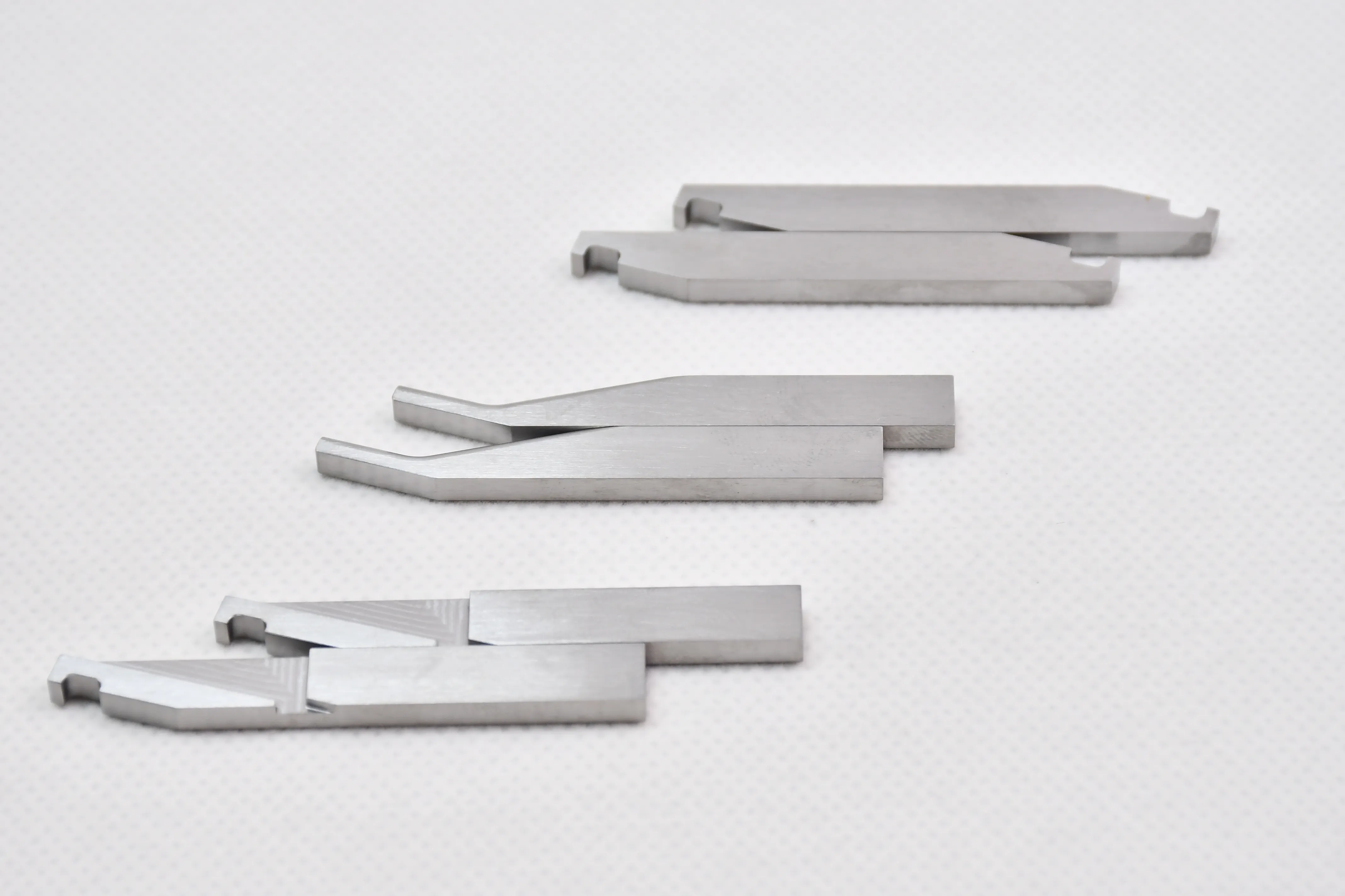 Tungsten-copper electrodes